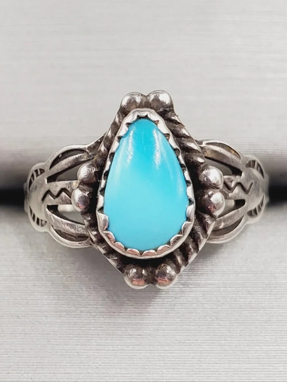 Genuine Teardrop Turquoise Vintage Arrow Ring In 925 Sterling Silver